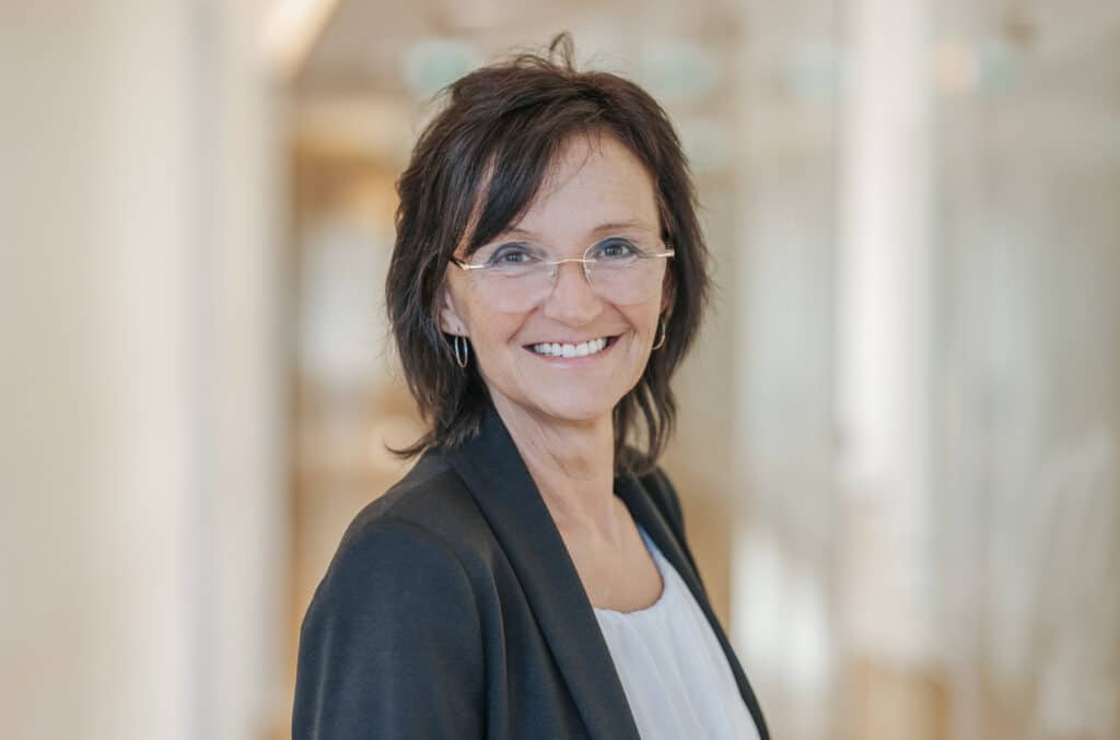 Sonja Roll Housekeeping